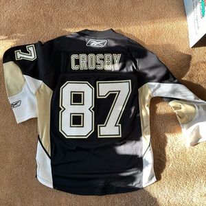 Used Reebok Penguins Crosby jersey